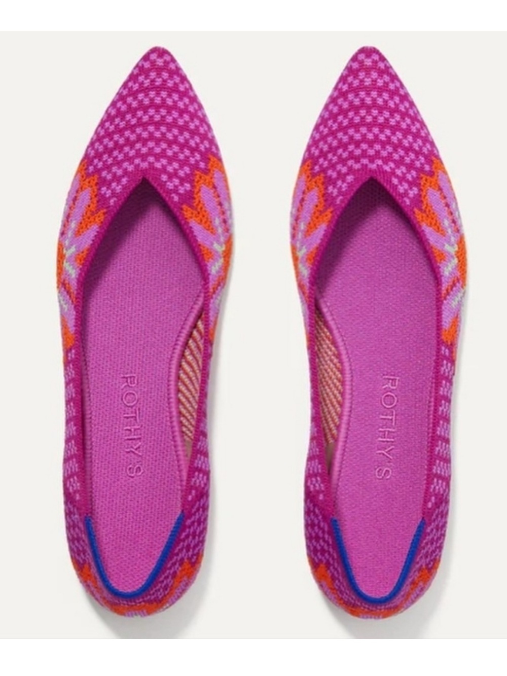 💖SPOTLIGHT💖NWOT Rothy’s Pink Lotus Fuchsia Limited Edition Pointed Flats